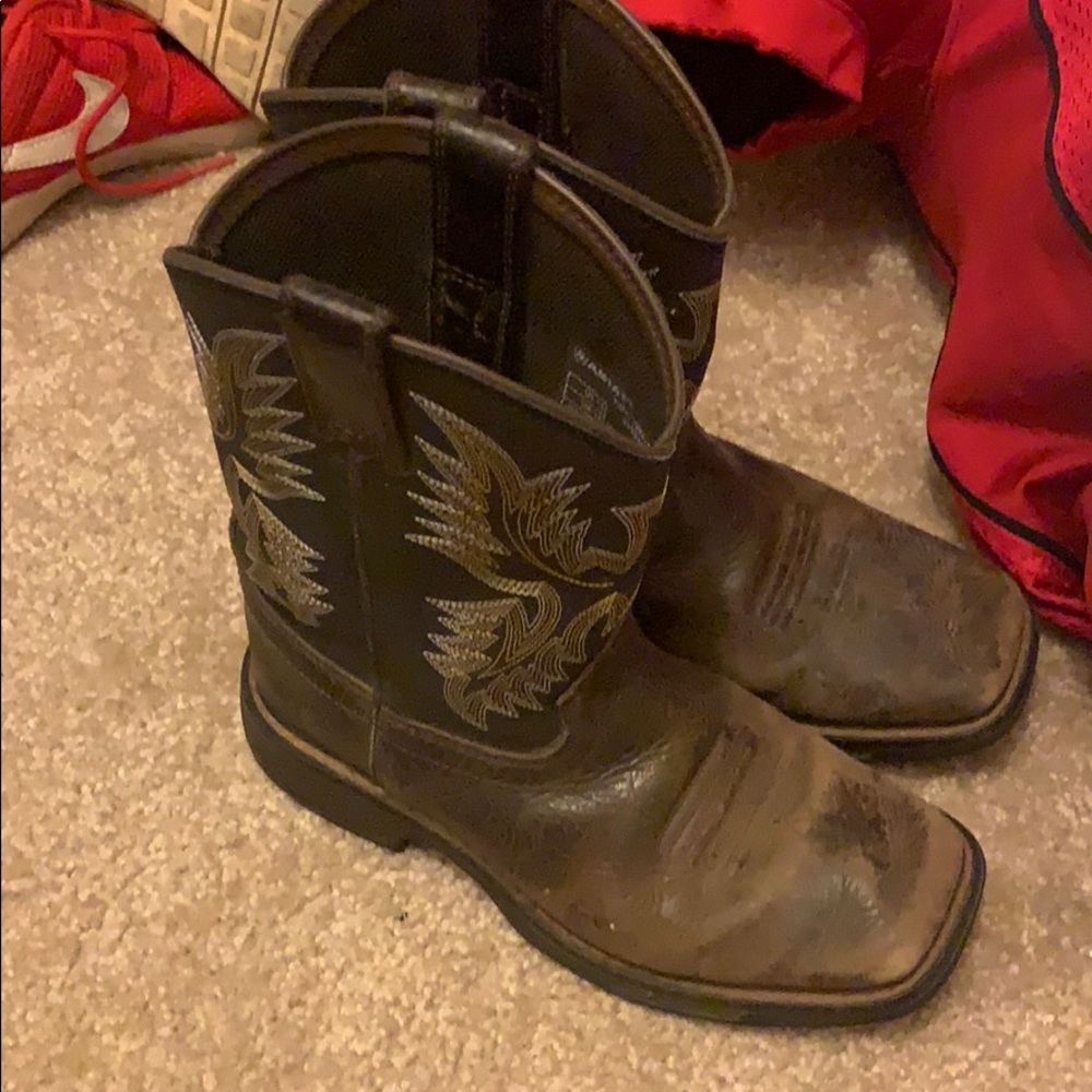 Ariat boots size 13